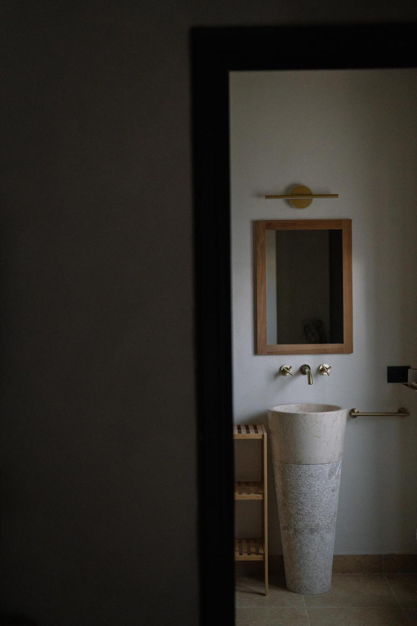 Taga Suites カターニア エクステリア 写真