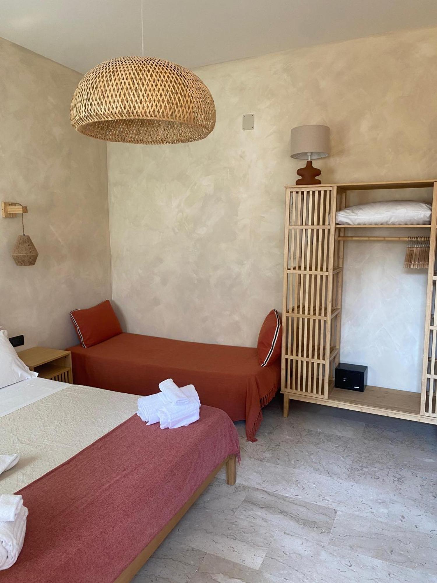 Taga Suites カターニア エクステリア 写真
