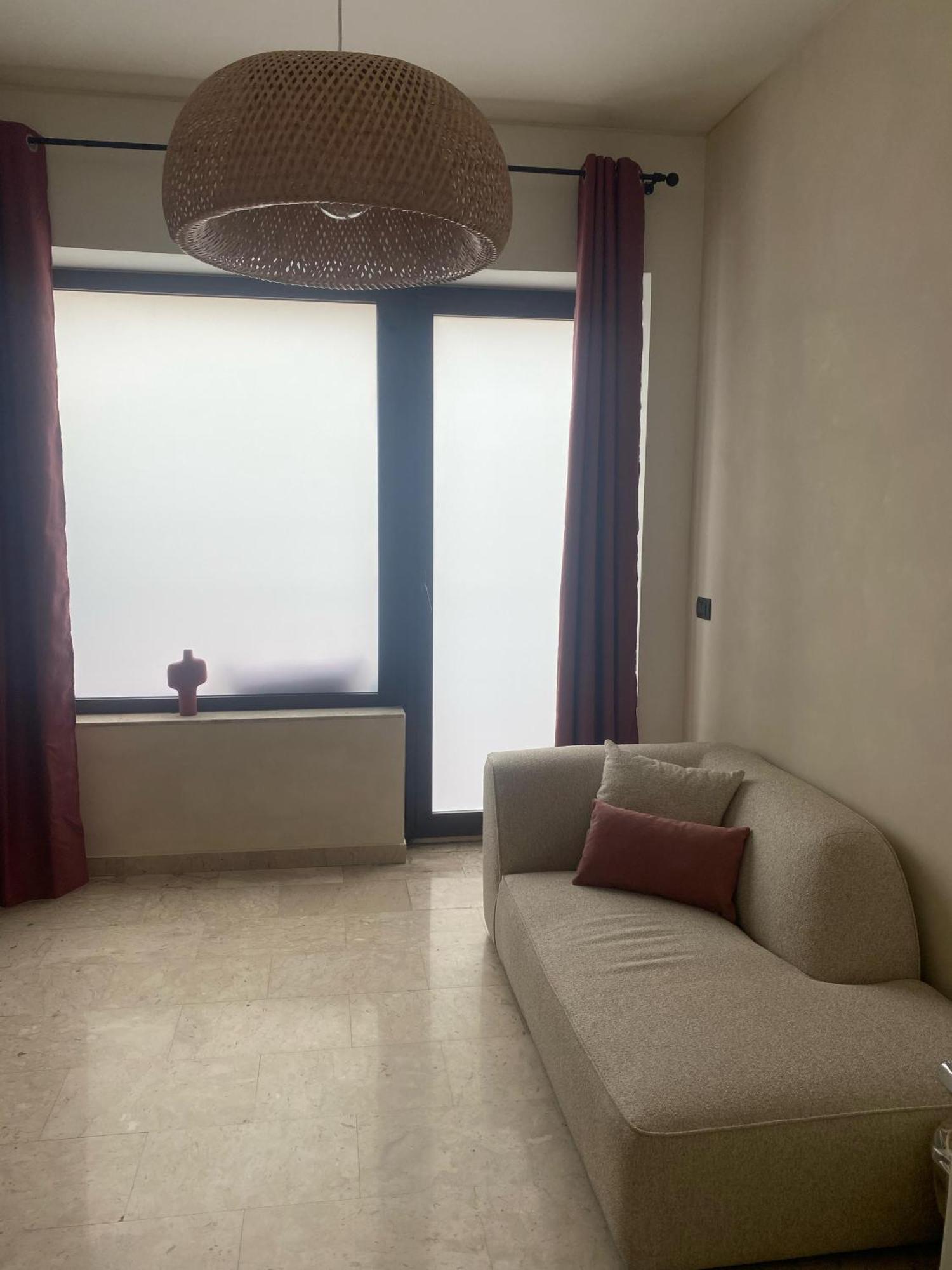Taga Suites カターニア エクステリア 写真